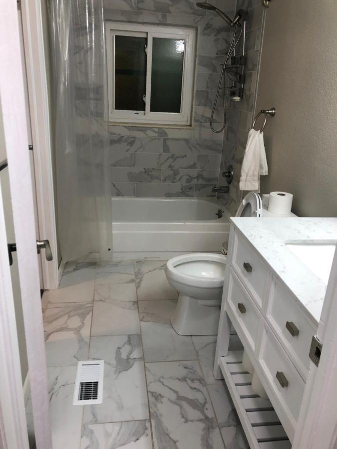 Milehi Vacation Home Pet Friendly 오로라 외부 사진